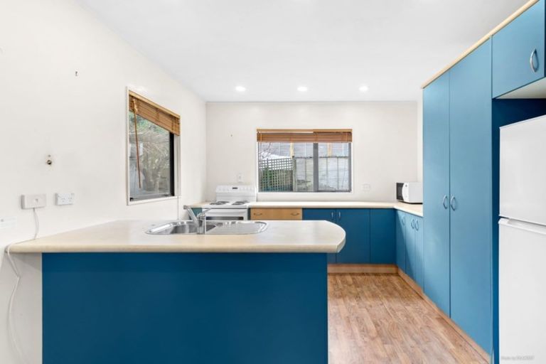 Photo of property in 23a St Georges Road, Avondale, Auckland, 0600