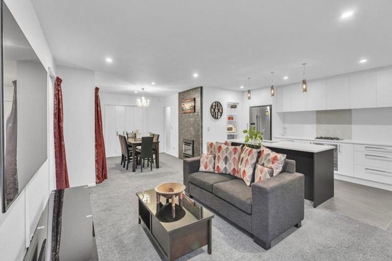 Photo of property in 10 Bofors Close, Wigram, Christchurch, 8042