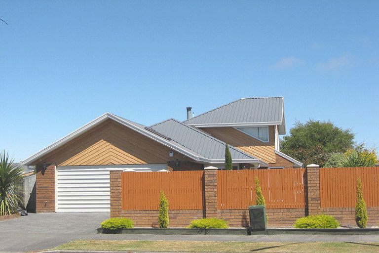 Photo of property in 39 Donnington Street, Parklands, Christchurch, 8083