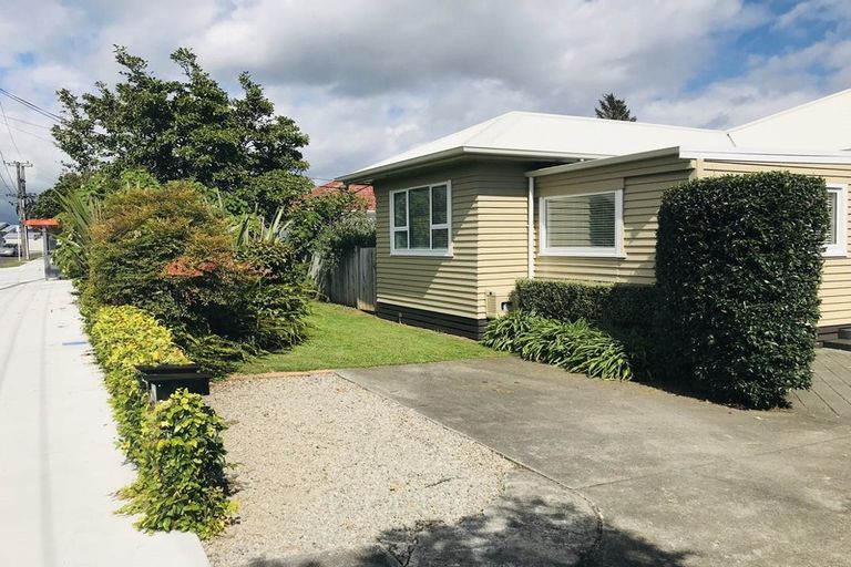 Photo of property in 252 Coronation Avenue, Welbourn, New Plymouth, 4310