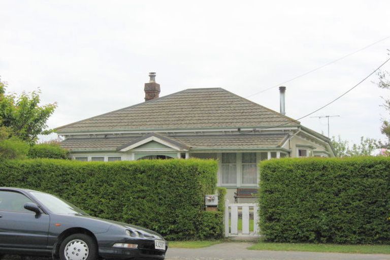 Photo of property in 37 Edward Street, Rangiora, 7400