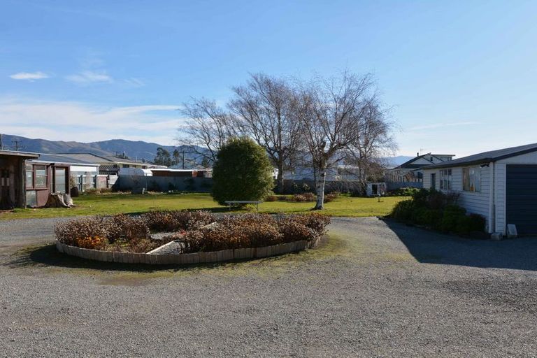 Photo of property in 62 Rhodes Street, Waimate, 7924