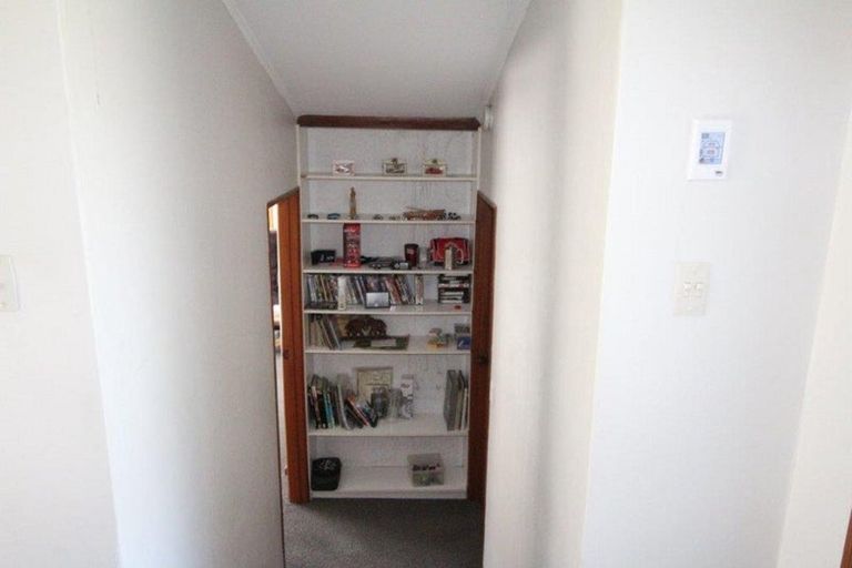 Photo of property in 20 Meadow Street, Lumsden, 9730