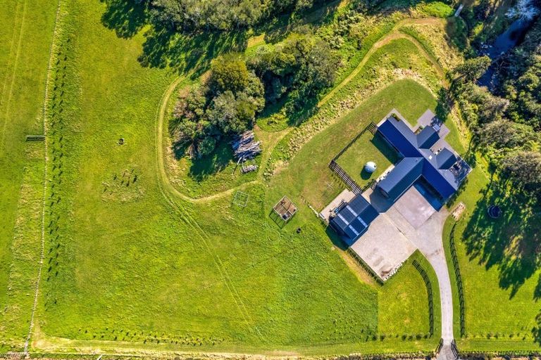 Photo of property in 160 Maude Road, Kaimiro, New Plymouth, 4371