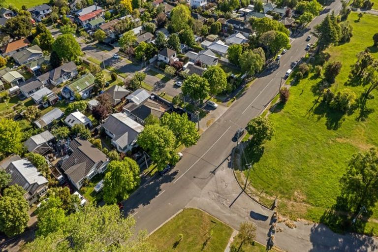 Photo of property in 108a Retreat Road, Avonside, Christchurch, 8061