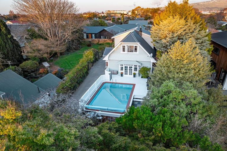 Photo of property in 31 Aynsley Terrace, Hillsborough, Christchurch, 8022