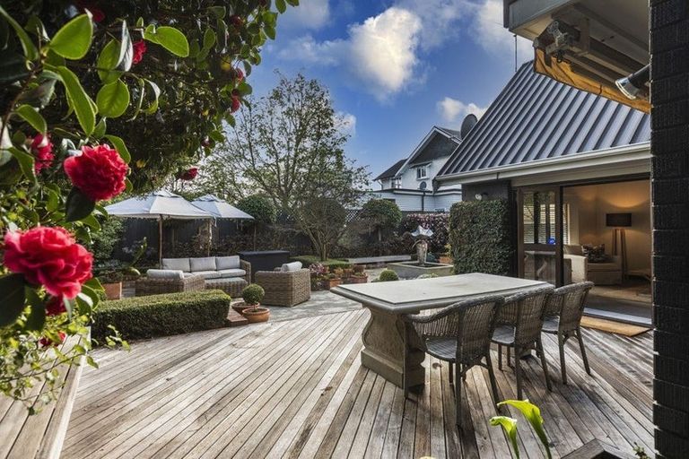 Photo of property in 97a Glandovey Road, Fendalton, Christchurch, 8052