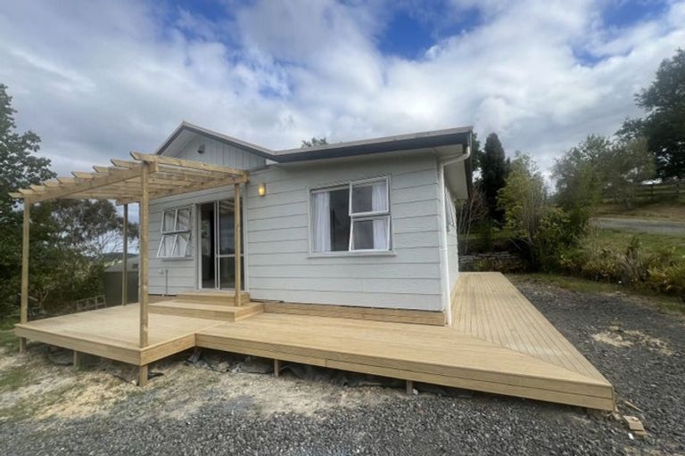 Photo of property in 1971 East Coast Road, Stillwater, Silverdale, 0993