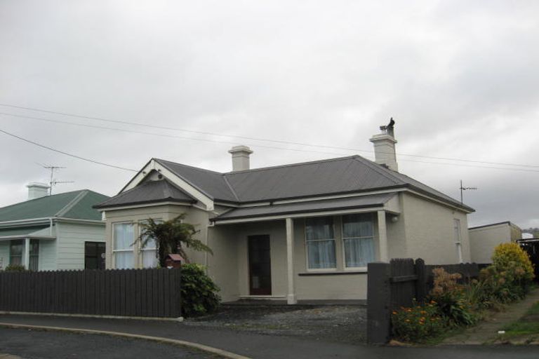 Photo of property in 174 Bay View Road, South Dunedin, Dunedin, 9012
