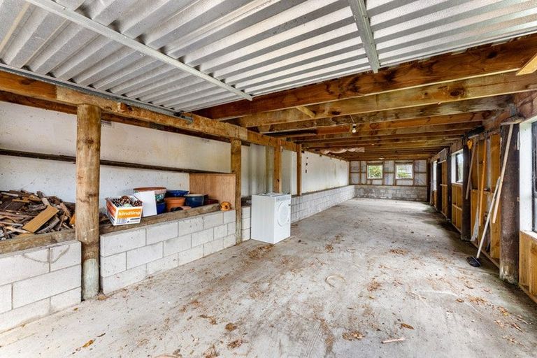 Photo of property in 75 Salamanca Road, Sunnynook, Auckland, 0620