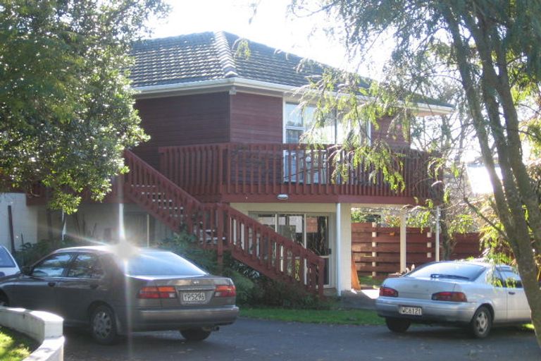 Photo of property in 8 Cotton Place, Opaheke, Papakura, 2113