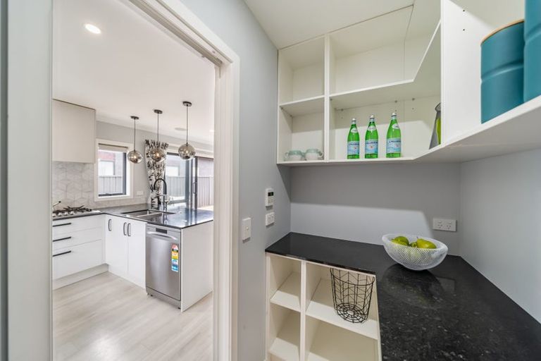 Photo of property in 11 Salisbury Crescent, Wallaceville, Upper Hutt, 5018