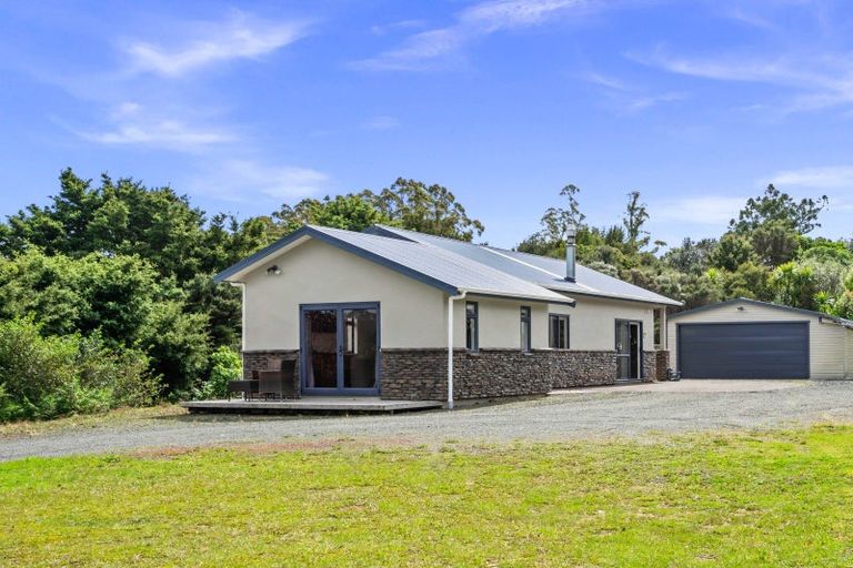 Photo of property in 1534 Ngunguru Road, Ngunguru, Whangarei, 0173