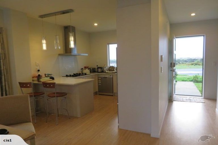 Photo of property in 70 Pencaitland Drive, Flat Bush, Auckland, 2019