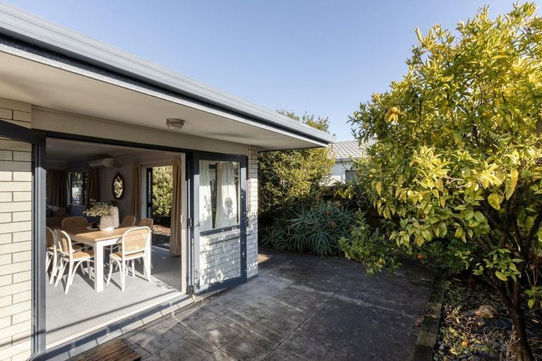 Photo of property in 53 Dalton Drive, Papamoa Beach, Papamoa, 3118