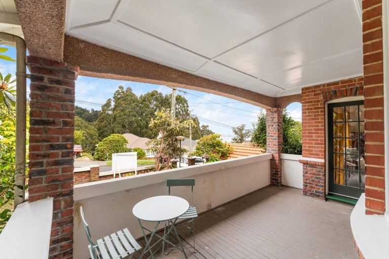 Photo of property in 21 Grandview Crescent, Opoho, Dunedin, 9010