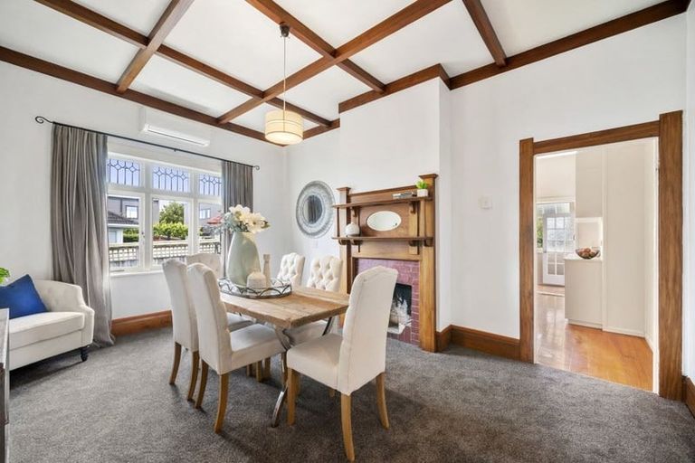 Photo of property in 1/28 Ngataringa Road, Devonport, Auckland, 0624