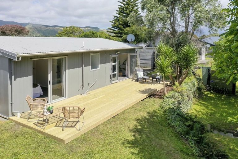 Photo of property in 40 Margaret Road, Raumati Beach, Paraparaumu, 5032