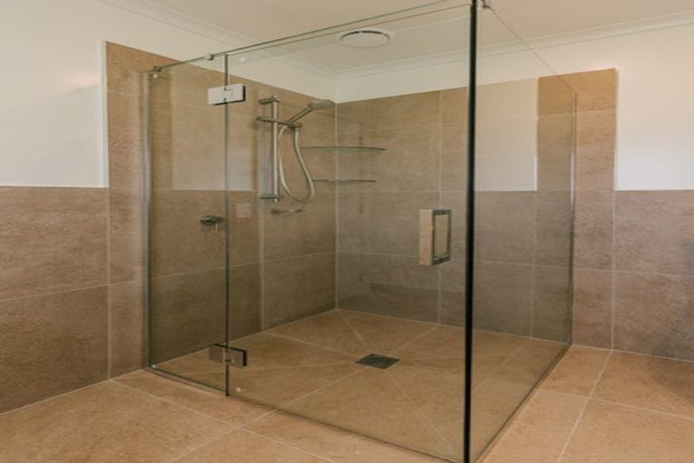 Photo of property in 9 Railway Terrace, Ohau, 5570