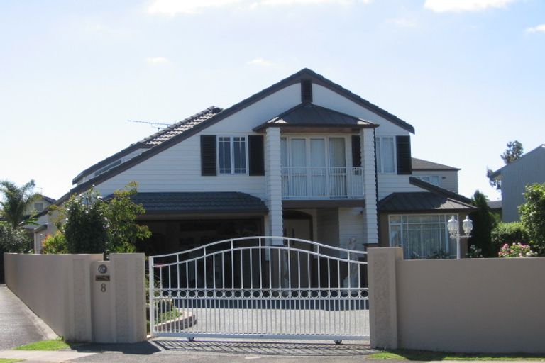 Photo of property in 8 Castor Bay Road, Castor Bay, Auckland, 0620