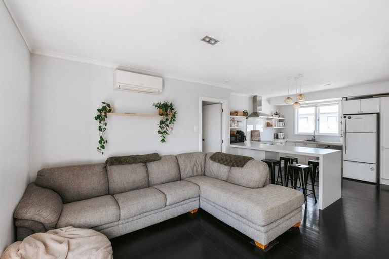 Photo of property in 86 Bellevue Road, Brookfield, Tauranga, 3110