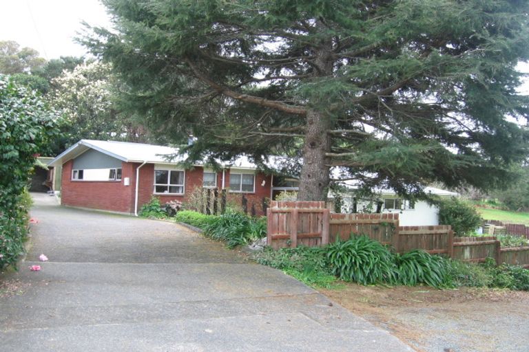 Photo of property in 15 Boswell Street, Te Kamo, Whangarei, 0112