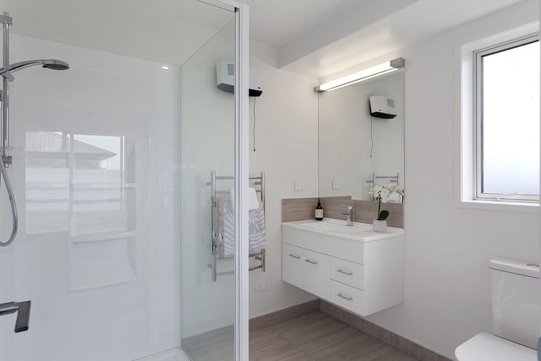 Photo of property in 13 Kakariki Drive, Coastlands, Whakatane, 3120