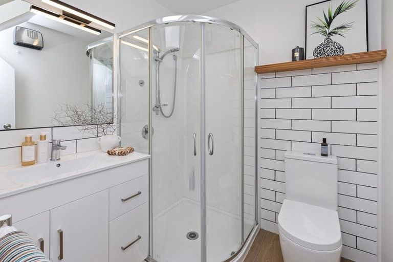 Photo of property in 2/15 Ayr Street, Riccarton, Christchurch, 8011