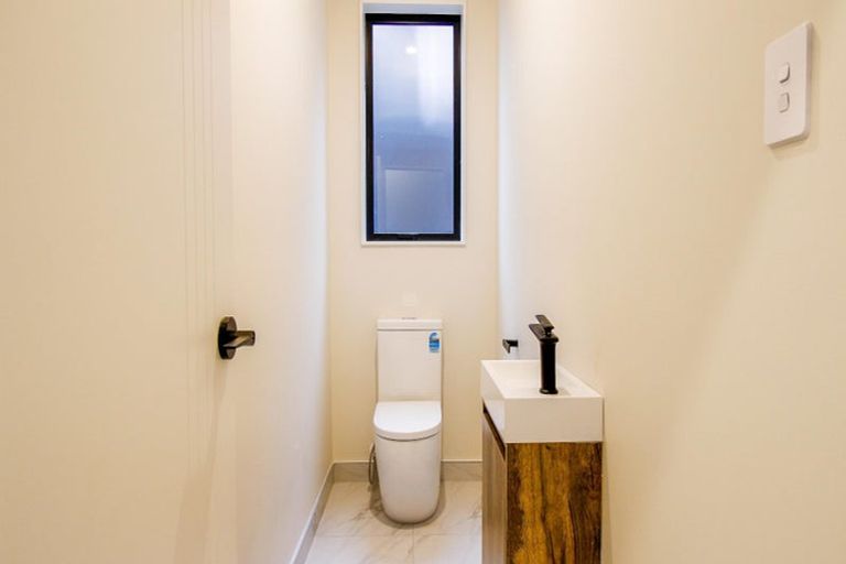 Photo of property in 43 Mita Road, Silverdale, 0932