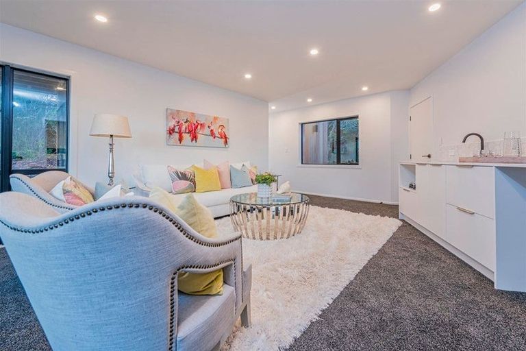 Photo of property in 123 Piha Road, Piha, New Lynn, 0772