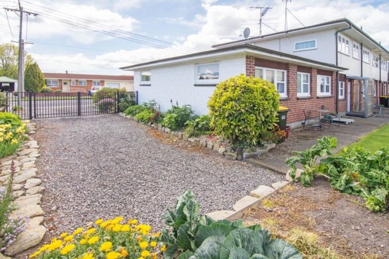Photo of property in 1a Coddington Crescent, Masterton, 5810