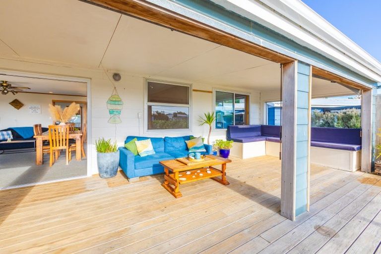 Photo of property in 46 Beach Road, Porangahau, 4293