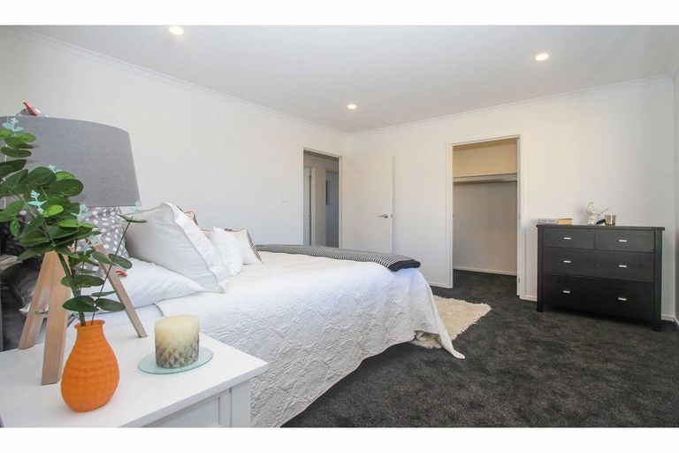 Photo of property in 22 Nellie Drive, Kumeu, 0810