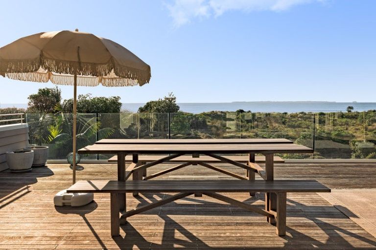 Photo of property in 3/201 Oceanbeach Road, Mount Maunganui, 3116