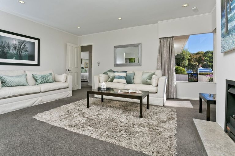 Photo of property in 2/43 Northumberland Avenue, Belmont, Auckland, 0622