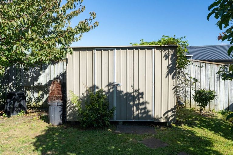 Photo of property in 6 Karlos Lane, Levin, 5510