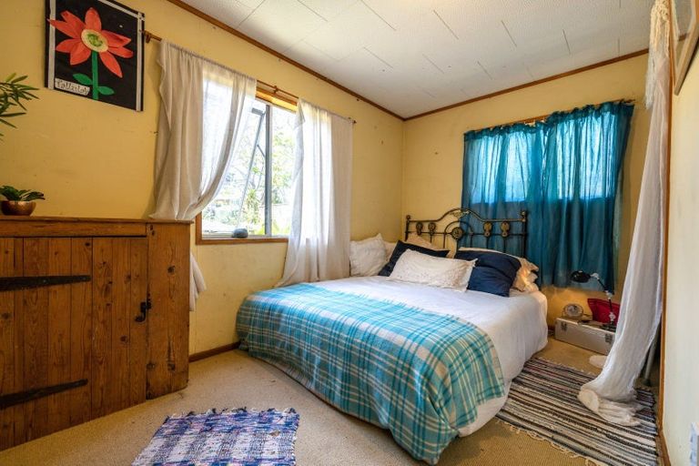 Photo of property in 18 Manuka Road, Oneroa, Waiheke Island, 1081