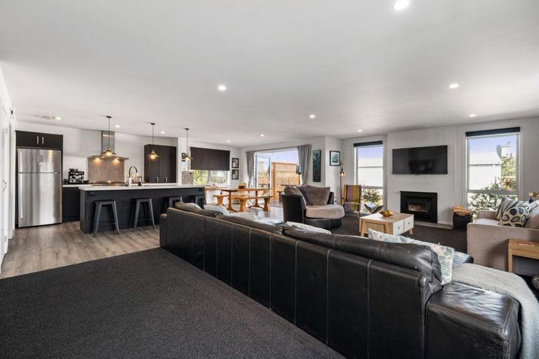 Photo of property in 10 Aintree Street, Bishopdale, Christchurch, 8051