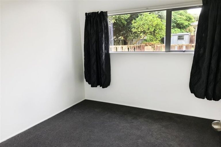 Photo of property in 13 Mail Avenue, Weymouth, Auckland, 2103