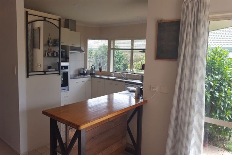 Photo of property in 43 Santa Monica Drive, Papamoa Beach, Papamoa, 3118