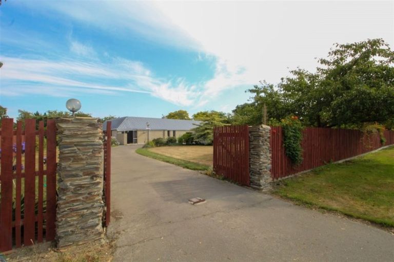 Photo of property in 73 Hedley Road, Levels, Timaru, 7973