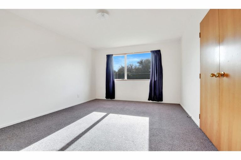 Photo of property in 23 Seascape Gardens, Bromley, Christchurch, 8062