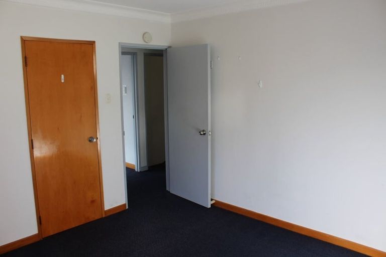 Photo of property in 42 Cliffs Road, Saint Clair, Dunedin, 9012
