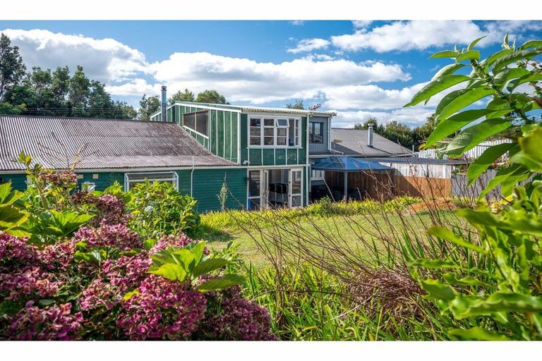 Photo of property in 61 Wiroa Road, Kerikeri, 0293