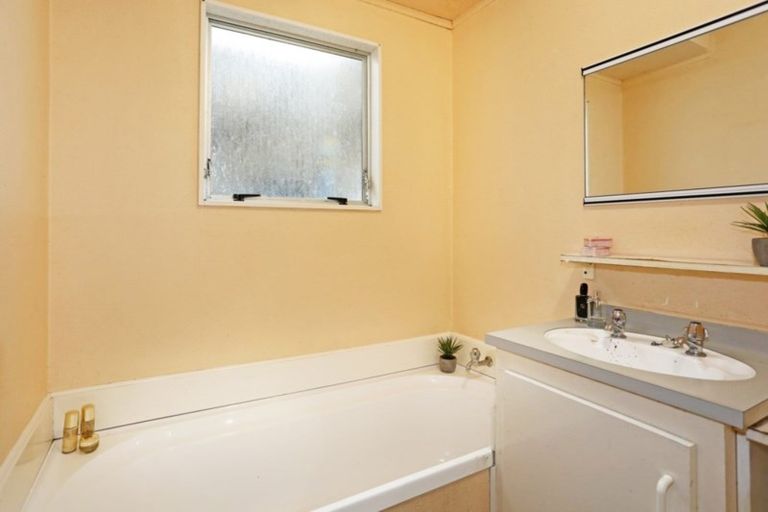 Photo of property in 42 White Road, Hunua, Papakura, 2583