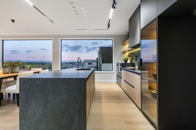 Photo of property in 36 Waitai Close, Long Bay, Auckland, 0630