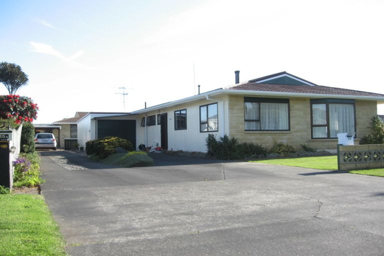 Photo of property in 25 Somerset Road, Springvale, Whanganui, 4501