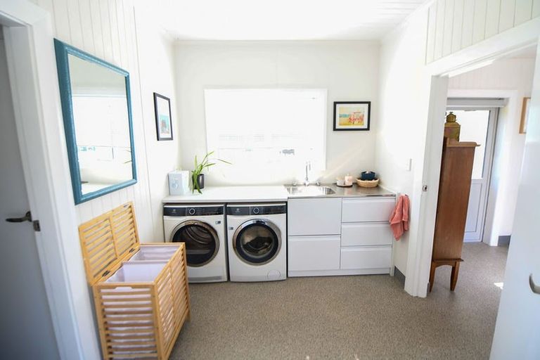 Photo of property in 1249 Lakeside Road, Lovells Flat, Milton, 9292