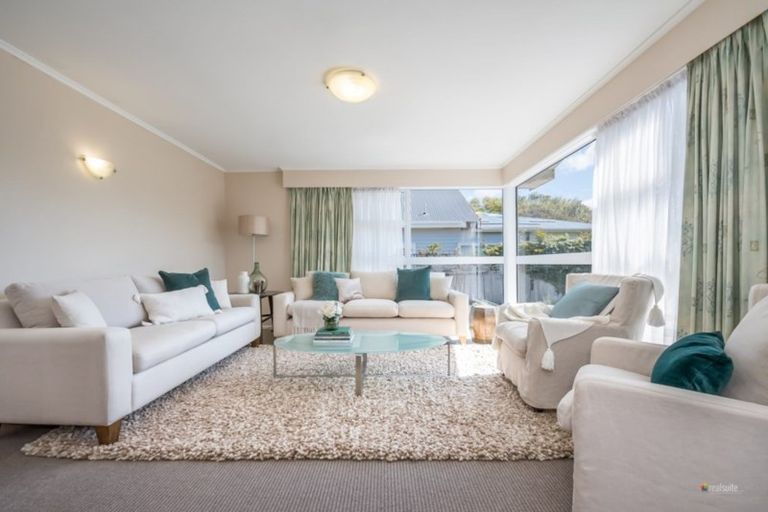 Photo of property in 16 Whites Line West, Woburn, Lower Hutt, 5010