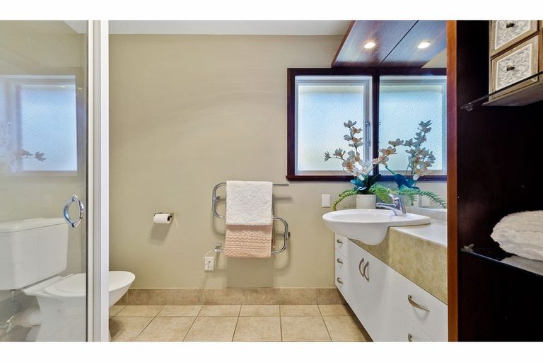 Photo of property in 8 Sledmere Street, Burnside, Christchurch, 8053